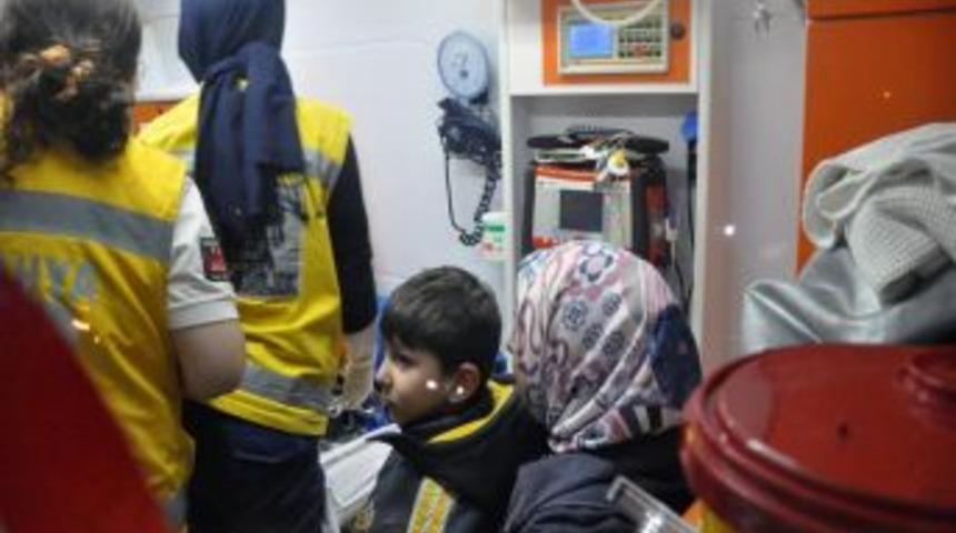 İki Motosiklet &Ccedil;arpıştı: 5 Yaralı