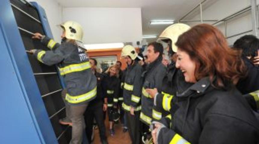 İşitme Engellilerden Itfaiyeye Ziyaret