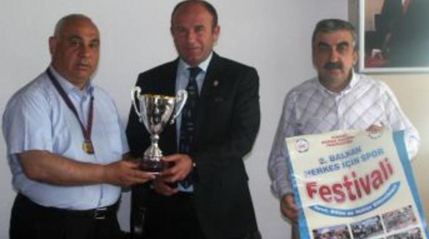 Erciyes Kar Kaplanları Halat &Ccedil;ekmede Balkan Şampiyonu