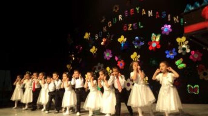 &Ouml;zel Sungurbey Anasınıfı &Ouml;ğrencilerinden Yıl Sonu Programı
