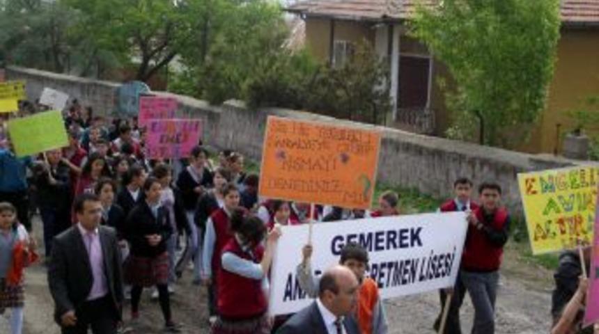 Gemerek'te Engelliler Haftası Coşkuyla Kutlandı