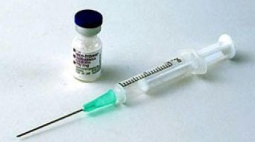 Erzurum'da Pensilin İğnesi Vurulan 1 Kişi Bir S&uuml;re Sonra &Ouml;ld&uuml;