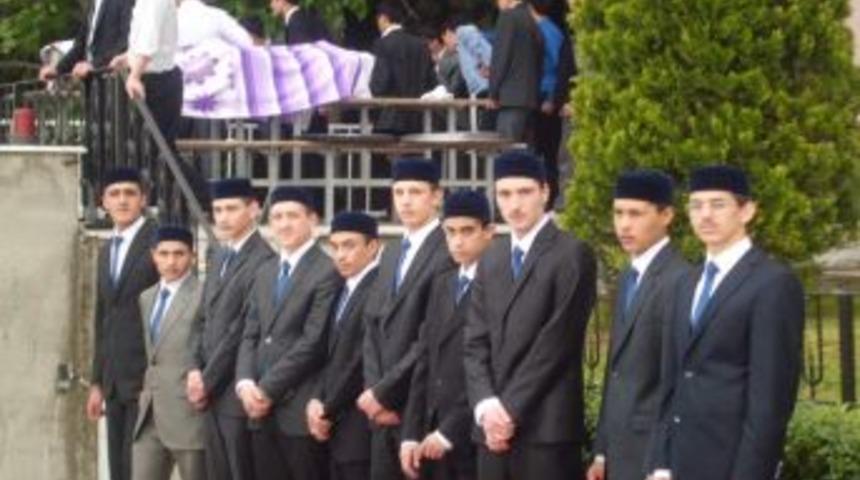 Karam&uuml;rsel'de Hafızlar İ&ccedil;in T&ouml;ren D&uuml;zenlendi