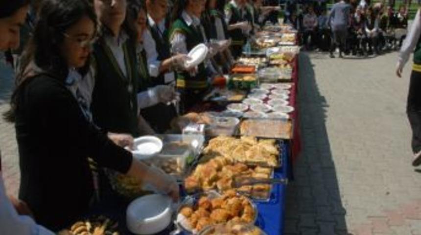 İhtiya&ccedil; Sahibi &Ouml;ğrenciler Yararına Kermes