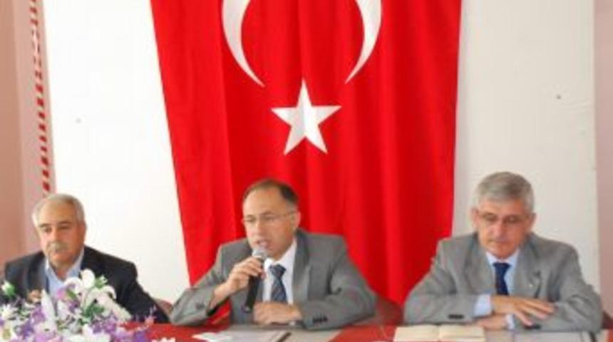 İl &Ouml;zel İdaresi Yetkilileri, M&uuml;teahhitler İle Bir Araya Geldi