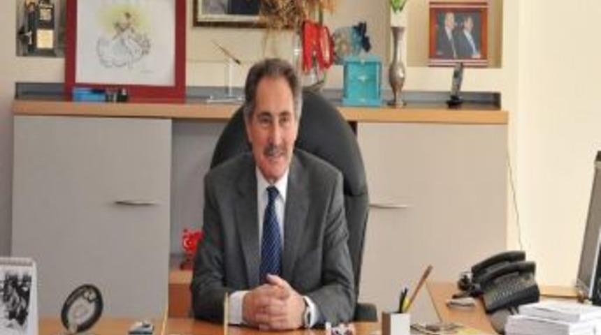 Bakan G&uuml;nay'dan Akhisar Belediye Gen&ccedil;likspor İ&ccedil;in Kutlama Mesajı