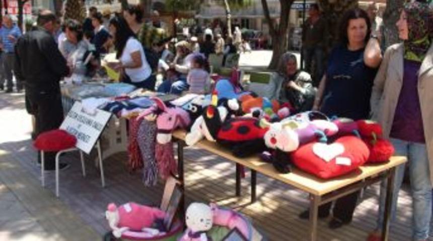 S&ouml;ke Belediye Meydanı Engellilerin Etkinliği İle Şenlendi