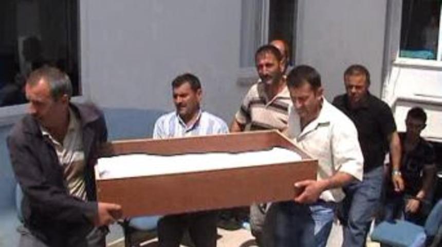 Kazara Kendi Oğlunu Ezdi