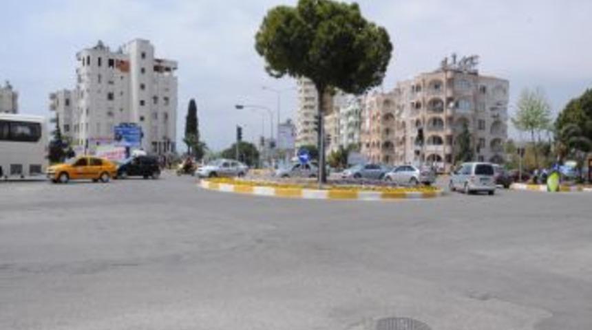 Sampi Kavşağı'nın Asfaltı Yenileniyor