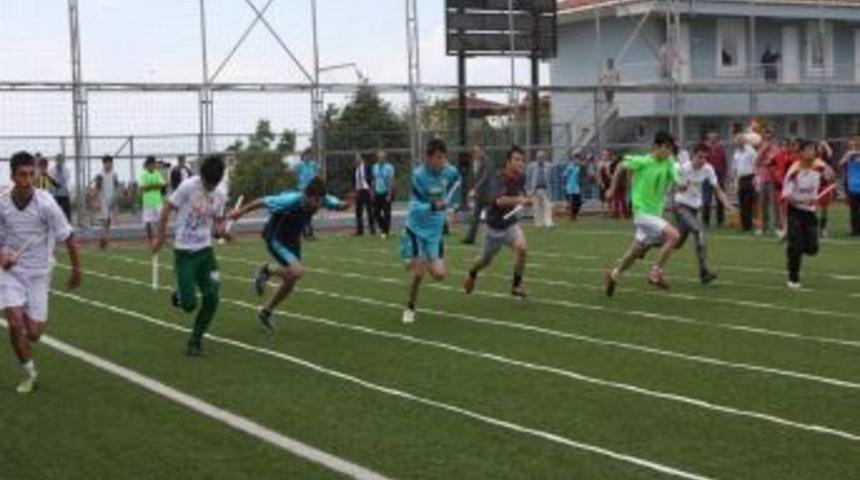 &Ccedil;ayırova'da Gen&ccedil;lik Haftası Etkinlikleri D&uuml;zenlendi