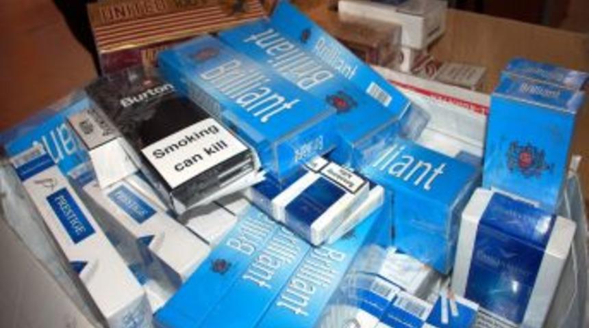 Uygulamalarda Ka&ccedil;ak Sigara Ve Esrar Ele Ge&ccedil;irildi