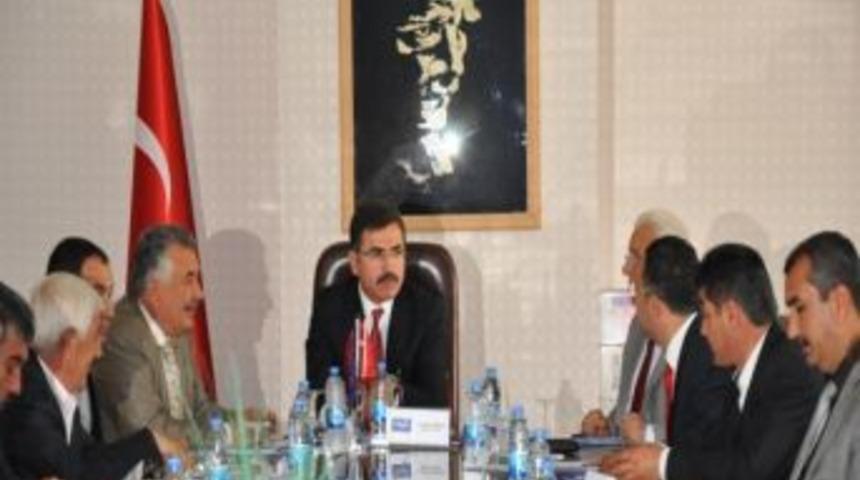 Dika Y&ouml;netim Kurulu Toplantısı Siirt'te Yapıldı