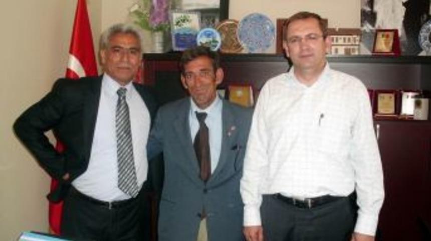 K&uuml;&ccedil;&uuml;kk&ouml;y'&uuml;n Miroğlu'su Emekli Oldu