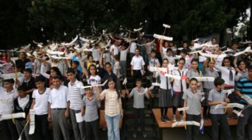 Dezavantajlı &Ccedil;ocuklar Hayallerini Kanatlandırdı