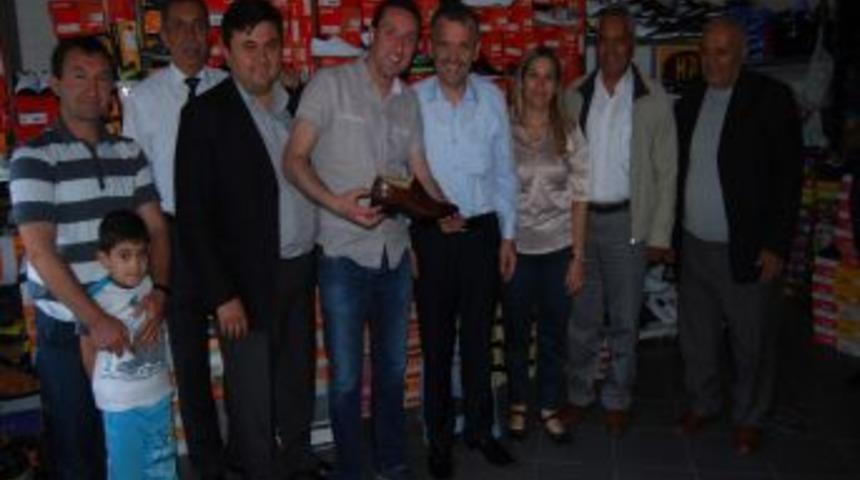 İgm Başkanı Solmaz Kula'yı Ziyaret Etti