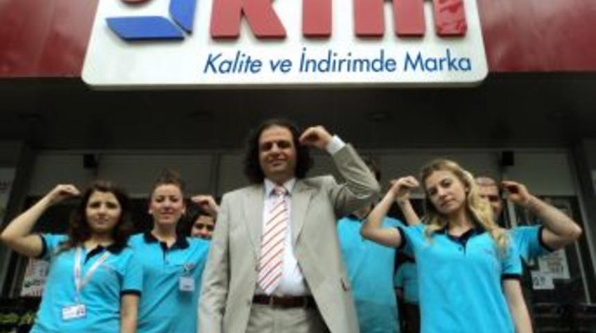 KİM &Ccedil;alışanları Engellilere Destek I&ccedil;in Işaret Dili Ile Konuştu