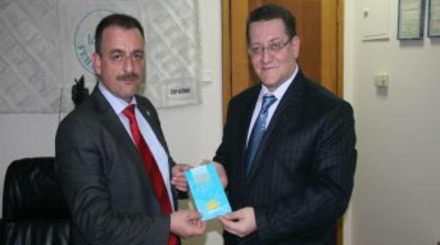 "&ccedil;ek Yasasındaki D&uuml;zenleme Esnafı İki Kat Mağdur Etti"