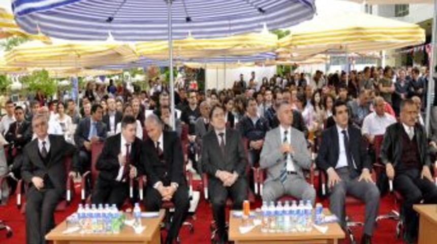 Uşak &Uuml;niversitesi'nde 7. Bahar Şenliği Etkinlikleri Başladı