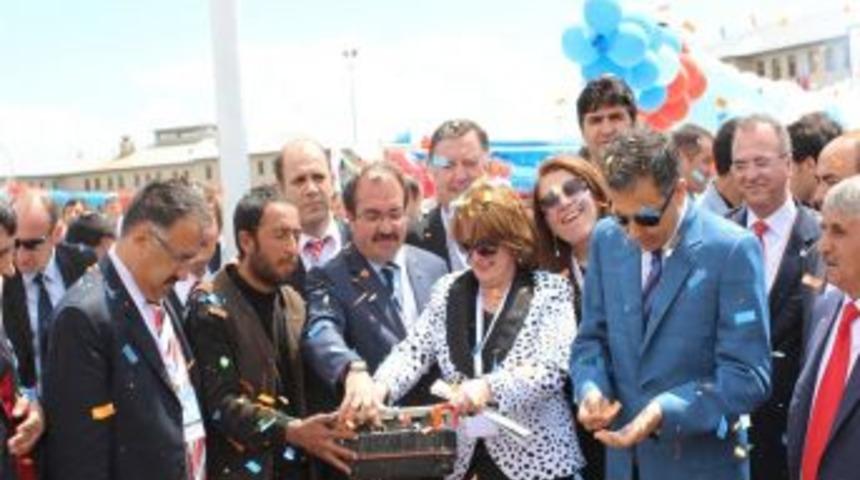 Ağrı İbrahim &Ccedil;e&ccedil;en &Uuml;niversitesi&rsquo;nde Toplu Temel Atma T&ouml;reni