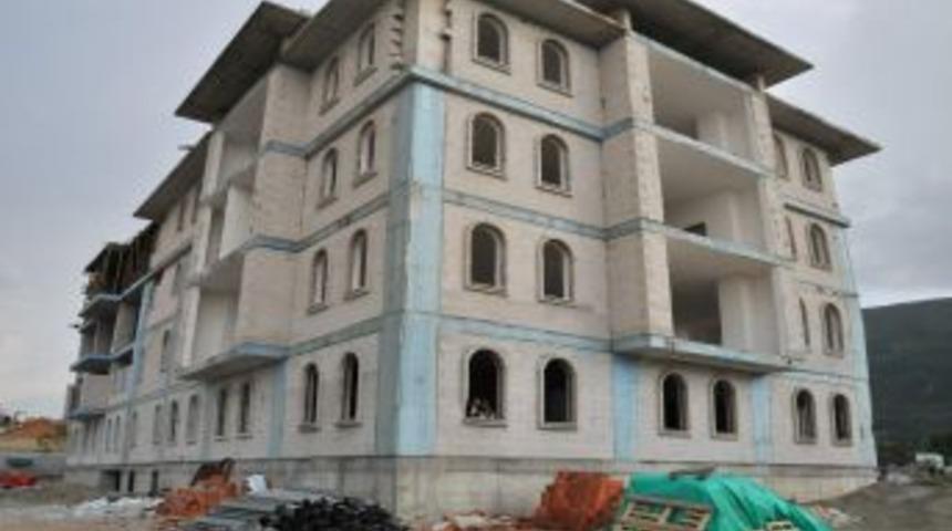 Akşehir H&uuml;k&uuml;met Konağı İnşaatı Y&uuml;kseliyor