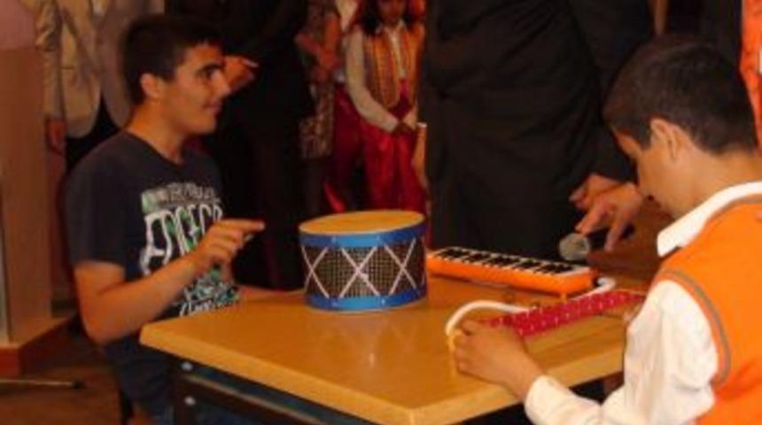 Engelli &Ouml;ğrencilerden Engelliler Haftası Etkinliği