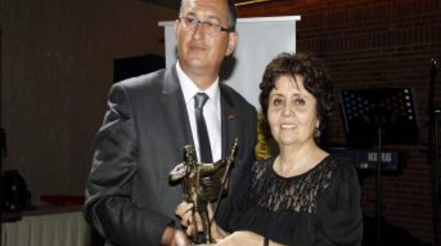 Hasan Tahsin &Ouml;d&uuml;lleri Sahiplerini Buldu