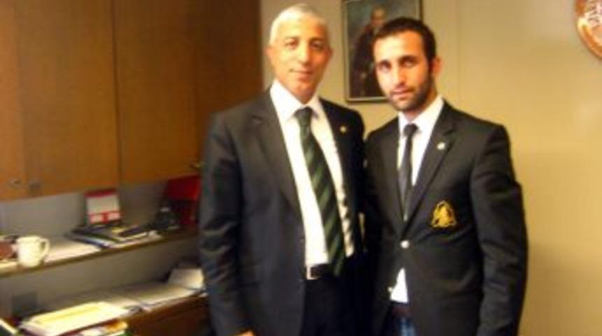 Kars Kent Konseyi Y&uuml;r&uuml;tme Kurulu &Uuml;yesi  Milletvekili Prof. Dr. Yunus Kılı&ccedil;'ı Ziyaret Etti