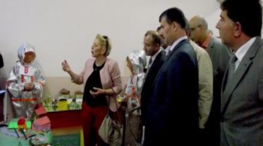 &Ouml;ğrencilerden Bilim Şenliği