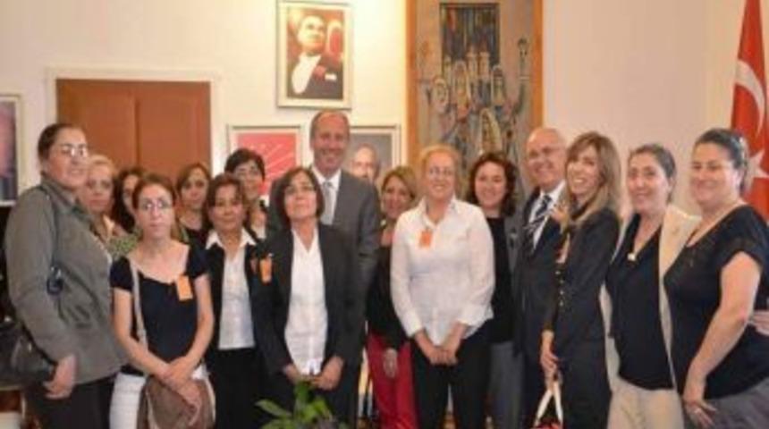 Chp'li Kadınlar Kılı&ccedil;daroğlu İle Buluştu