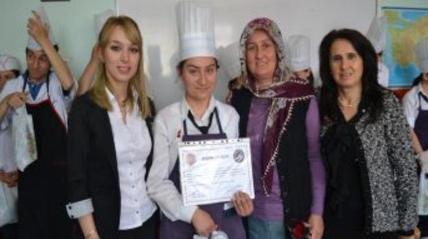 Alaplı'da "anneler Ve &Ccedil;ocukları" Adlı Yemek Yarışması