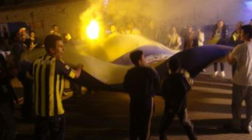 Taksim'de S&ouml;n&uuml;k T&uuml;rkiye Kupası Sevinci