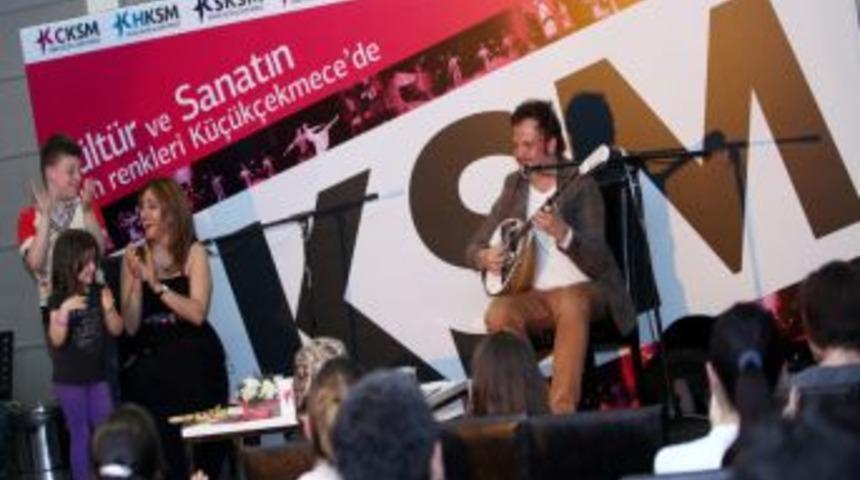 Buzuki Orhan,  K&uuml;&ccedil;&uuml;k&ccedil;ekmecelilerle Buluştu