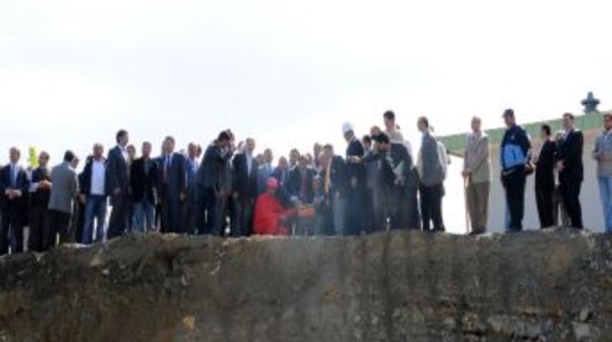 Fatih Üniversitesi'ne 3 Bin 500 Kişilik Cami