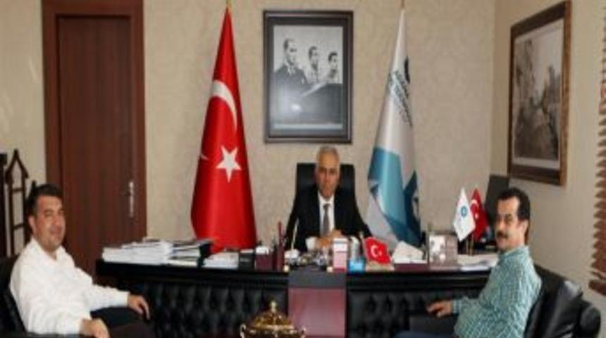 M&uuml;siad'dan Adana Bt&uuml;'ye Destek
