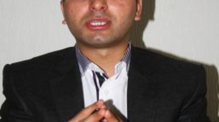 Fatih Adayları Akşemseddinleri Arıyor