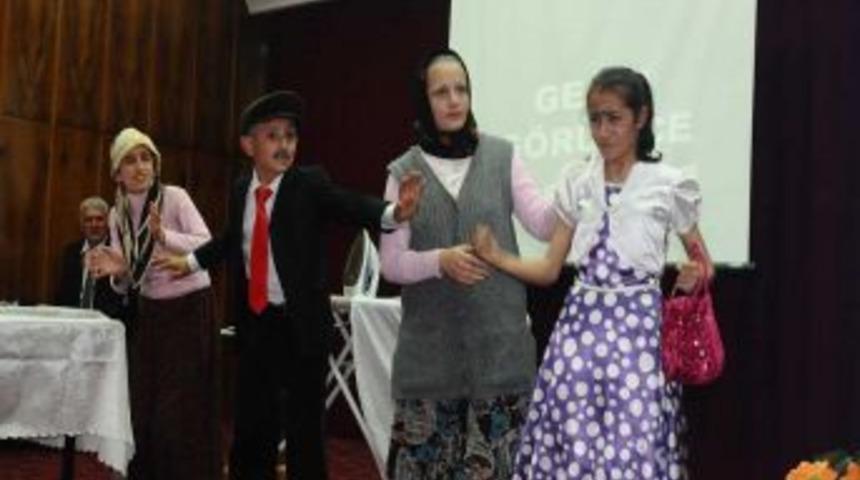 Engelli &Ouml;ğrencilerin G&ouml;sterisi Ilgiyle Izlendi