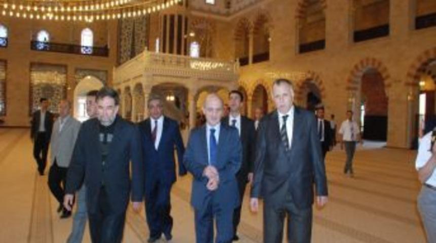 Bakan Bayraktar: Bundan Sonra Kentsel Tasarımlara &Ccedil;ok Daha Dikkat Edeceğiz