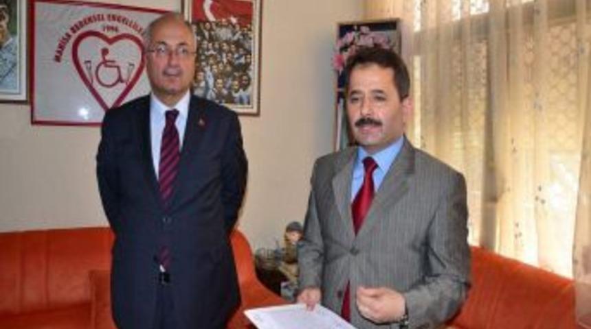 Bedensel Engelli Kursiyerler Sertifikalarını Aldı