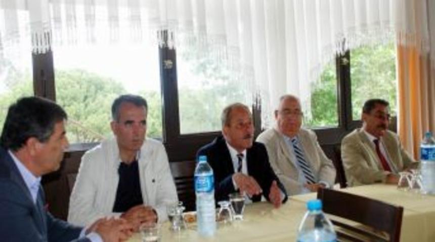 Chp İl Başkanı Mavuk, Ayvalıklı Chp'lilerle Buluştu