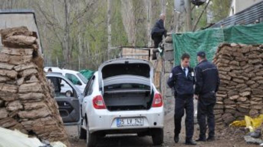 Hırsızların Polisten Ka&ccedil;ışı &Ccedil;ıkmaz Sokakta Son Buldu