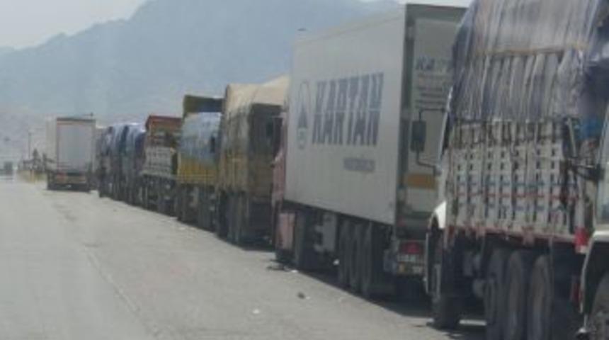 Habur Sınır Kapısı'nda Davullu Zurnalı Eylem