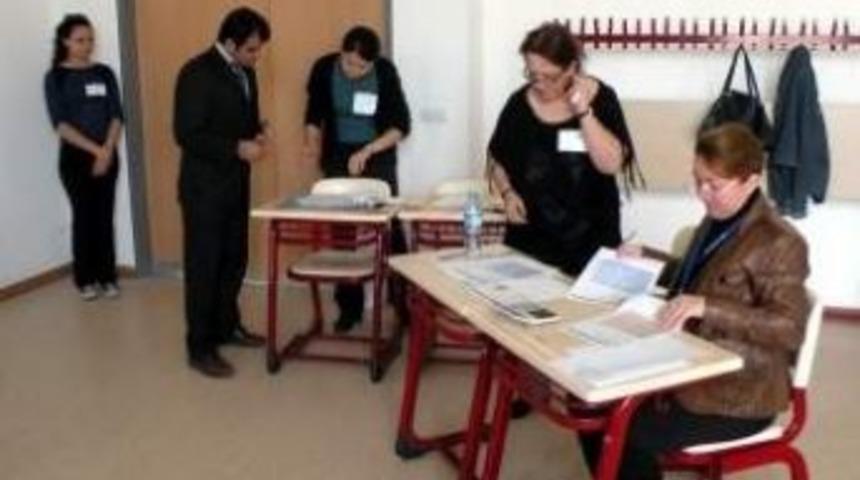 A&uuml;'nde İş Ve Meslek Danışma Sınavı Yapıldı