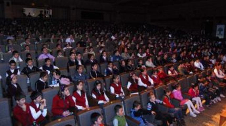 Şehitkamil Belediyesi Sosyal Ve K&uuml;lt&uuml;rel Hayata Destek Vermeye Devam Ediyor