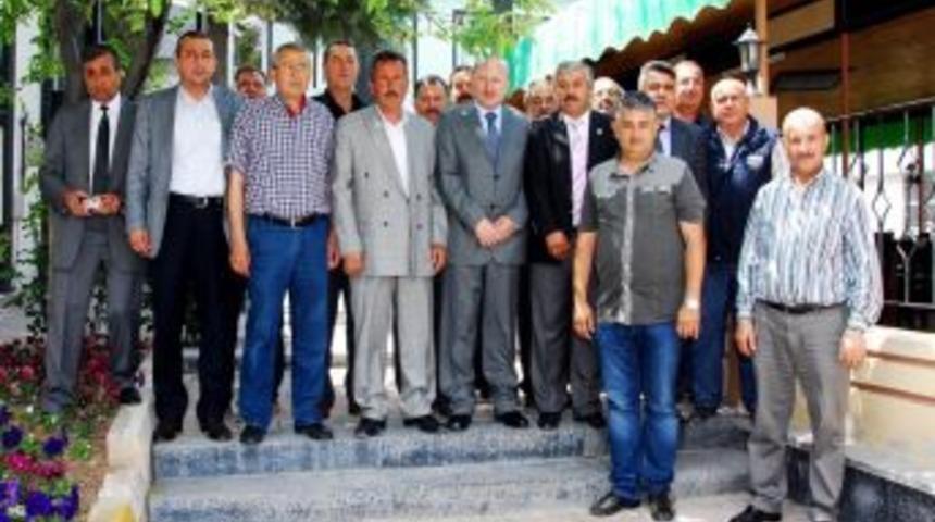 Eskişehir Valisi Kadir Ko&ccedil;demir Emko, Teksan Ve Tornacılar Ve Oto Tamircileri Odası Y&ouml;neticileri İle Bir Araya Geldi