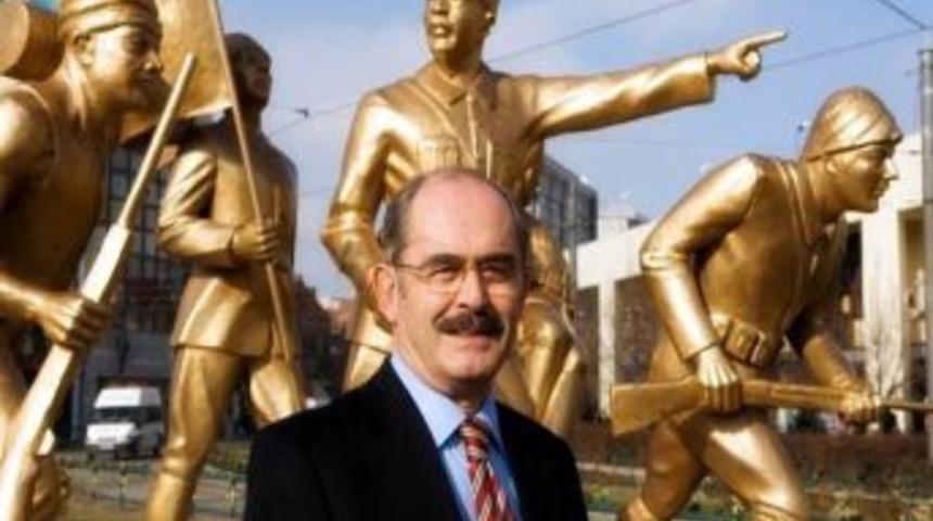 Eskişehir B&uuml;y&uuml;kşehir Belediye Başkanı Prof. Dr. Yılmaz B&uuml;y&uuml;kerşen: