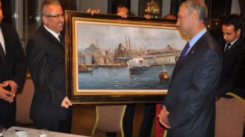 Yusuf &Ccedil;alkavur'a Veda Yemeği