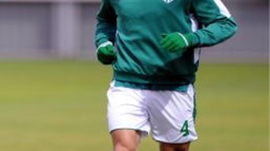 Bursaspor Taraftarları &Ouml;mer Erdoğan'ı Istiyor