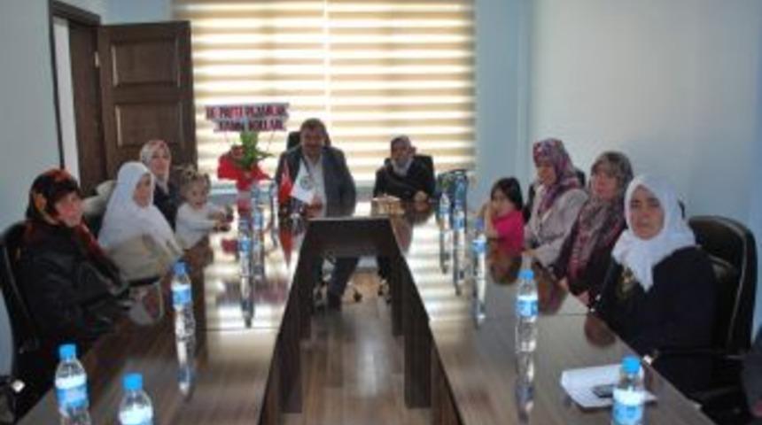 Akparti Kadın Kollarından Başkan Torun'a Ziyaret