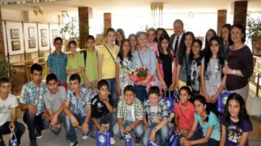 Kursiyer &Ouml;ğrenciler Belediyeyi Ziyaret Etti