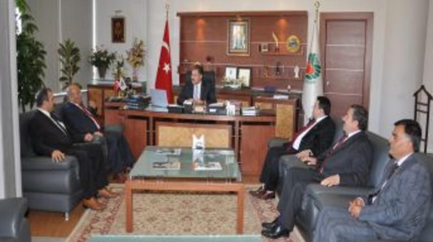 T&uuml;rk Harb-İş Sendikası Genel Başkanı Bozal'den Malatya Belediyesi'ne Ziyaret